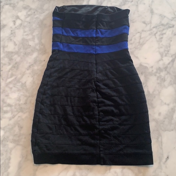 Worn once to sadies. In perfect condition - Picture 2 of 3